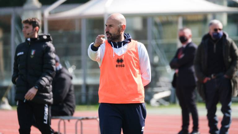Calcio C, lo scontro salvezza tra Imolese e Legnago finisce 0-0 Calcio C, lo scontro salvezza tra Imolese e Legnago finisce 0-0