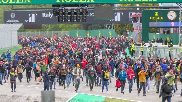 Imola, week-end da 130mila spettatori per la Formula Uno. Verstappen: Abbiamo fatto tutto bene Imola, week-end da 130mila spettatori per la Formula Uno. Verstappen: Abbiamo fatto tutto bene