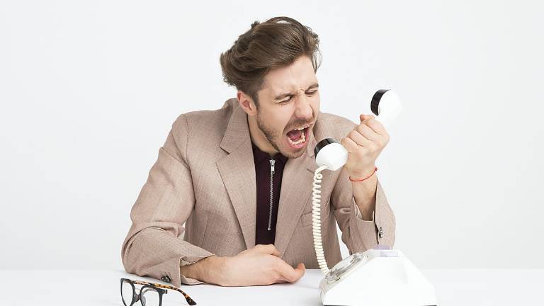 Come liberarsi dei call center: d'ora in poi si potranno bloccare le chiamate verso il nostro cellulare Come liberarsi dei call center: d'ora in poi si potranno bloccare le chiamate verso il nostro cellulare