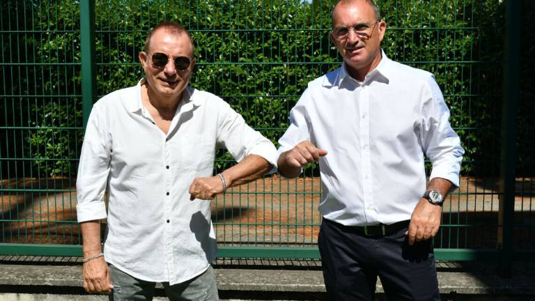 Calcio D, cinque sospetti positivi: il Forlì rinvia il debutto Calcio D, cinque sospetti positivi: il Forlì rinvia il debutto