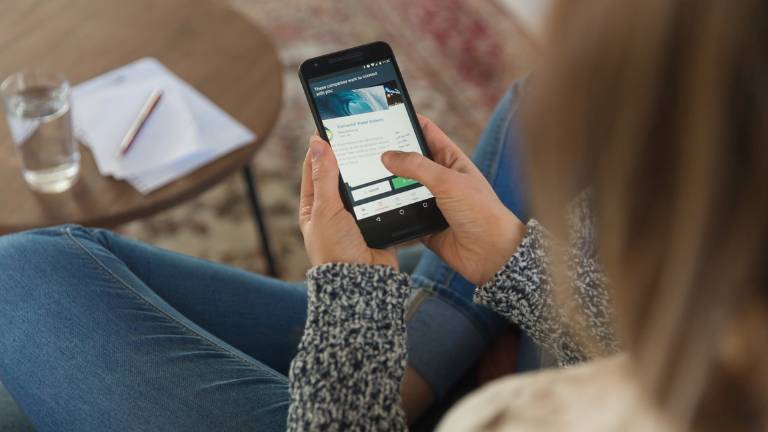 Rimini, ecco perché va vietato il telefono ai minori di 14 anni Rimini, ecco perché va vietato il telefono ai minori di 14 anni