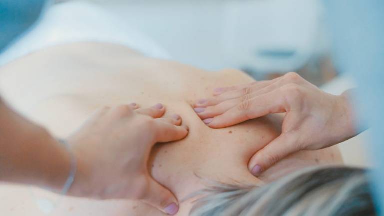 Sanremo 2020. Massaggi col metodo Diabasi ai vip della musica Sanremo 2020. Massaggi col metodo Diabasi ai vip della musica