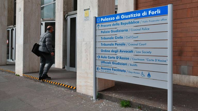 Il tribunale di Forlì Il tribunale di Forlì