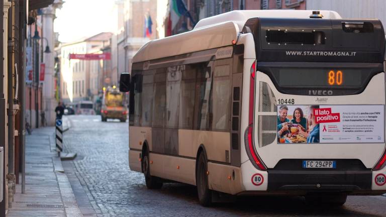 “Abbonamenti gratis al bus per tutti in Romagna”. Ma quella via Facebook è una truffa “Abbonamenti gratis al bus per tutti in Romagna”. Ma quella via Facebook è una truffa