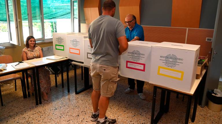 Referendum in Romagna: affluenza a rilento e il quorum è lontano Referendum in Romagna: affluenza a rilento e il quorum è lontano