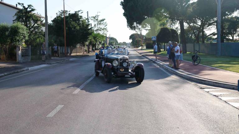 Passione auto: per la Mille Miglia tappa alla Technogym di Cesena FOTOGALLERY Passione auto: per la Mille Miglia tappa alla Technogym di Cesena FOTOGALLERY