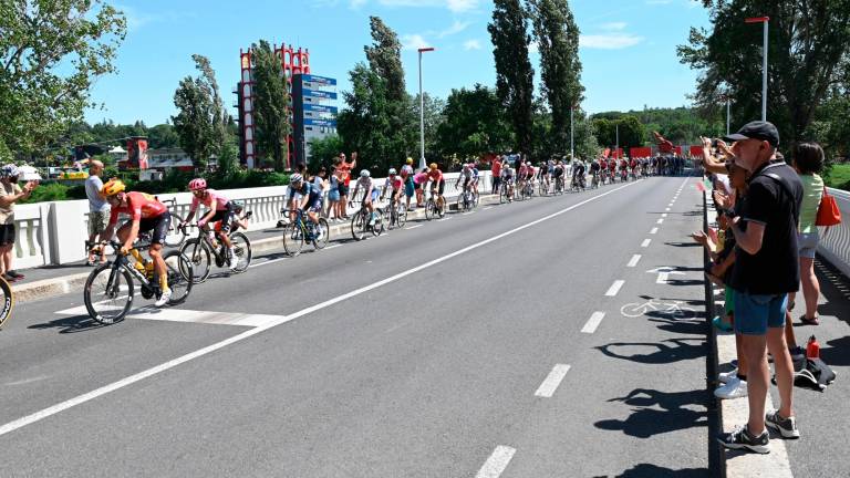 Tour de France a Imola, gli assi della Grande Boucle all’autodromo VIDEO GALLERY Tour de France a Imola, gli assi della Grande Boucle all’autodromo VIDEO GALLERY