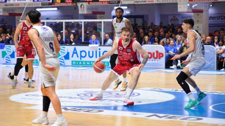 RivieraBanca sconfitta in volata (59-57): domenica garaquattro RivieraBanca sconfitta in volata (59-57): domenica garaquattro
