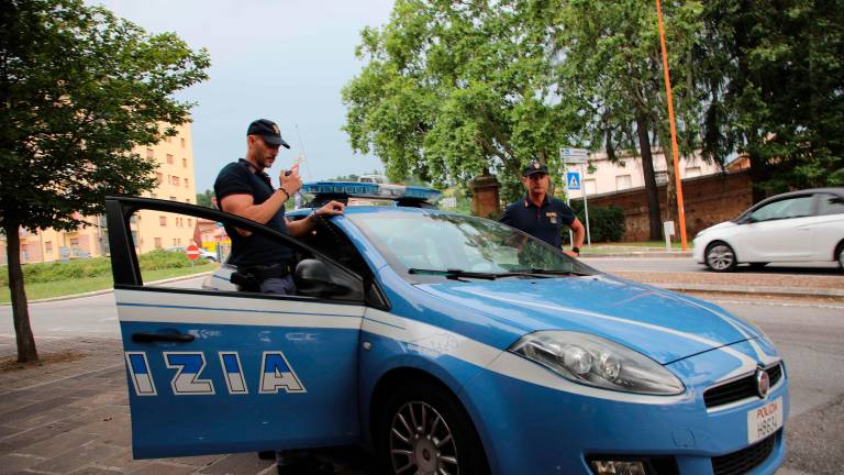 Cesena, commercianti e artigiani contro la chiusura del Commissariato Cesena, commercianti e artigiani contro la chiusura del Commissariato