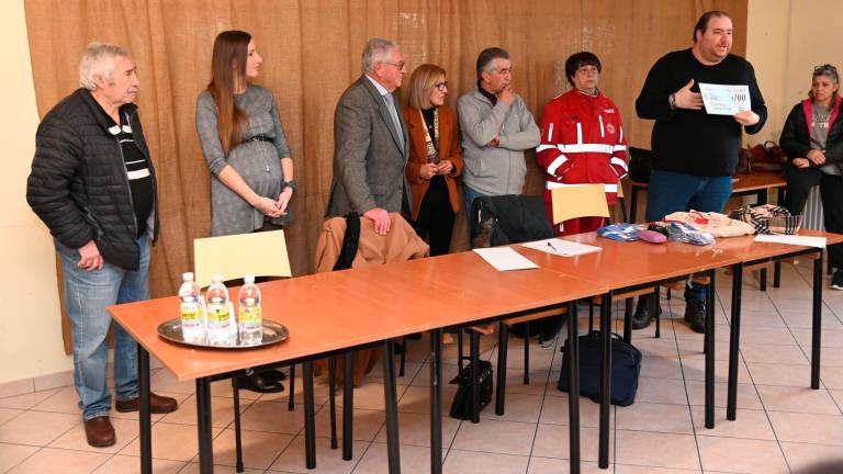 La consegna della donazione La consegna della donazione
