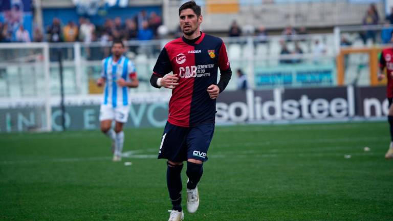 Francesco Corsinelli con la maglia del Gubbio Francesco Corsinelli con la maglia del Gubbio