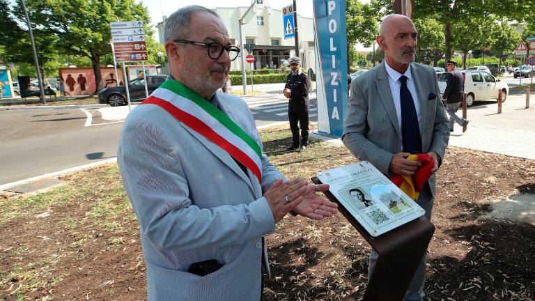 Ravenna, la nuova rotonda dedicata a Palatucci Ravenna, la nuova rotonda dedicata a Palatucci