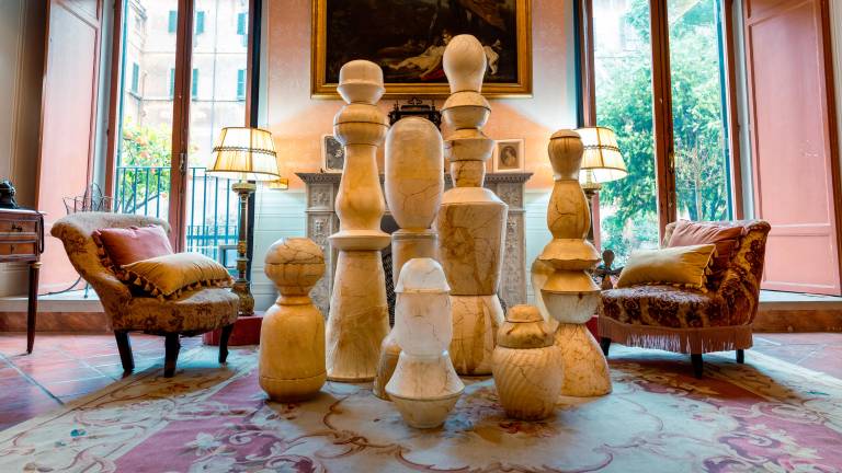 Chiara Lecca, dall’uovo alla dea nelle stanze segrete di Doria Pamphilj / GALLERY FOTOGRAFICA Chiara Lecca, dall’uovo alla dea nelle stanze segrete di Doria Pamphilj / GALLERY FOTOGRAFICA