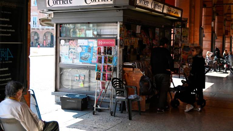 Forlì. Chiude l’edicola Cicognani-Bottoncini in piazza Saffi: era aperta dal 1908 Forlì. Chiude l’edicola Cicognani-Bottoncini in piazza Saffi: era aperta dal 1908