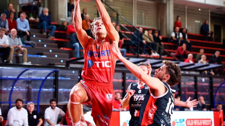 Basket B, Di Paolantonio: “Andrea Costa sulle gambe” - Gallery Basket B, Di Paolantonio: “Andrea Costa sulle gambe” - Gallery