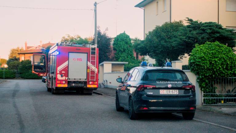 L’intervento dei vigili del fuoco e dei carabinieri in via Puccini l’1 maggio scorso L’intervento dei vigili del fuoco e dei carabinieri in via Puccini l’1 maggio scorso