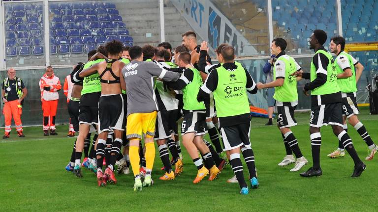 Foto Lugi Rega Cesena Fc Foto Lugi Rega Cesena Fc