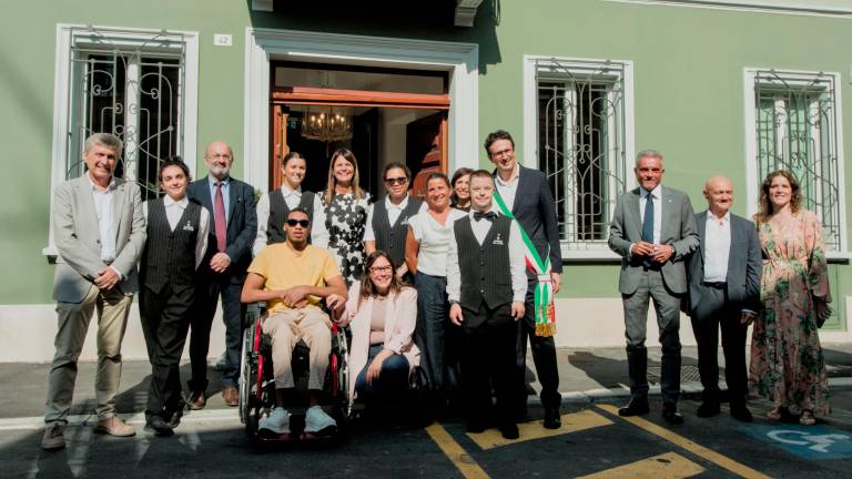 La ministra Locatelli loda l’Albergo del Cuore di Ravenna La ministra Locatelli loda l’Albergo del Cuore di Ravenna