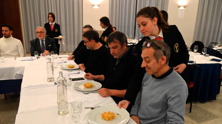 Aspiranti chef, Forlimpopoli vince il “Ciak & cheese” FOTOGALLERY Aspiranti chef, Forlimpopoli vince il “Ciak & cheese” FOTOGALLERY