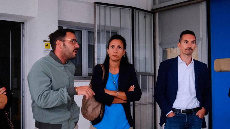 Cesenatico, visita al mercato ittico della consigliera regionale pd Francesca Lucchi Cesenatico, visita al mercato ittico della consigliera regionale pd Francesca Lucchi