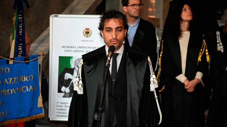Forlì, omaggio a Falcone, Borsellino e le loro scorte FOTOGALLERY Forlì, omaggio a Falcone, Borsellino e le loro scorte FOTOGALLERY
