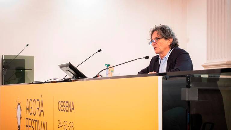 Maurizio Viroli durante la conferenza di venerdì al Ridotto (Zanotti) Maurizio Viroli durante la conferenza di venerdì al Ridotto (Zanotti)