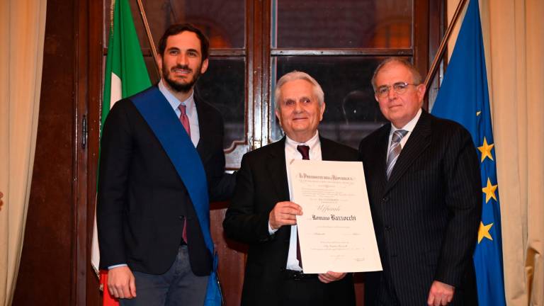 Forlì, consegnati i diplomi di ordine al merito e di maestro del lavoro, con un omaggio a Edo Valmori - Gallery Forlì, consegnati i diplomi di ordine al merito e di maestro del lavoro, con un omaggio a Edo Valmori - Gallery