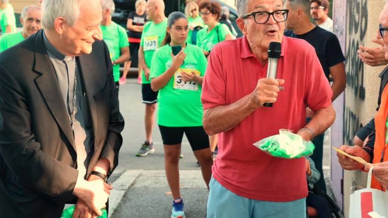 Cesena. Anche Prodi e Zuppi alla Marcia per i diritti dei malati di Alzheimer Cesena. Anche Prodi e Zuppi alla Marcia per i diritti dei malati di Alzheimer