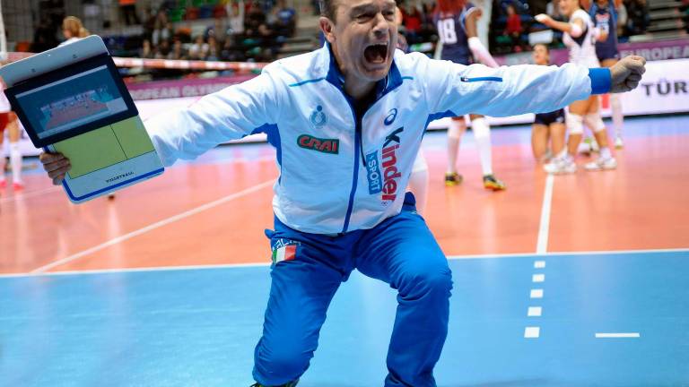 Volley, Marco Bonitta lascia Austin e torna in Italia: “Motivi familiari” Volley, Marco Bonitta lascia Austin e torna in Italia: “Motivi familiari”
