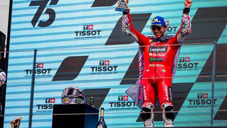 Enea Bastianini secondo sul podio a Portimao Enea Bastianini secondo sul podio a Portimao
