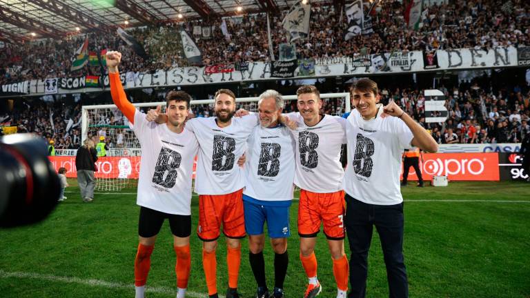 Da sinistra Alessandro Siano, Matteo Pisseri, Antonello Degiorgi, Jonathan Klinsmann e Giulio Veliaj Da sinistra Alessandro Siano, Matteo Pisseri, Antonello Degiorgi, Jonathan Klinsmann e Giulio Veliaj