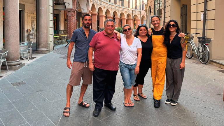 I gestori dei locali che collaborano per andare incontro alla clientela (foto Fabio Blaco) I gestori dei locali che collaborano per andare incontro alla clientela (foto Fabio Blaco)