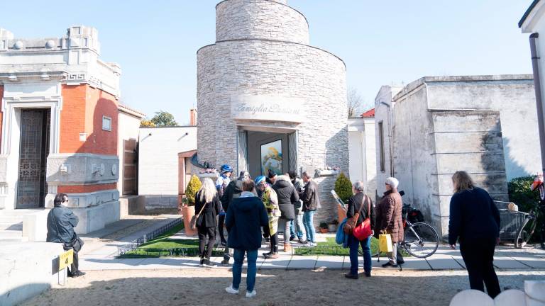 In tanti sui luoghi di Pantani nel ventennale della morte del Pirata di Cesenatico In tanti sui luoghi di Pantani nel ventennale della morte del Pirata di Cesenatico