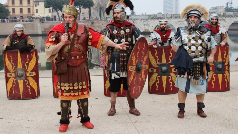 Rimini ritorna ai tempi dell’antica Roma Rimini ritorna ai tempi dell’antica Roma