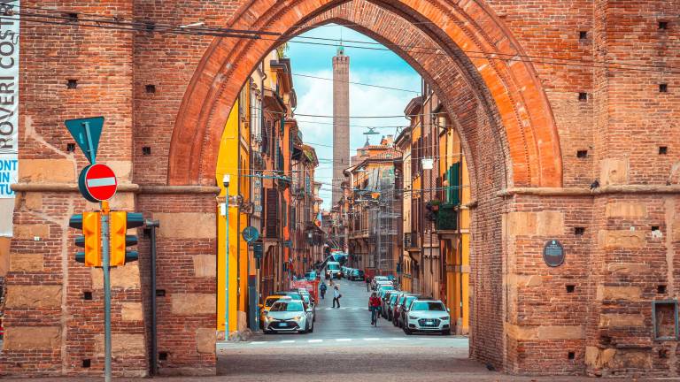 Lavorare a Bologna: come prepararsi al colloquio e distinguersi Lavorare a Bologna: come prepararsi al colloquio e distinguersi