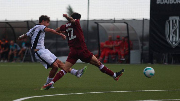 Rossetti al tiro durante la prima frazione (foto Gianmaria Zanotti) Rossetti al tiro durante la prima frazione (foto Gianmaria Zanotti)