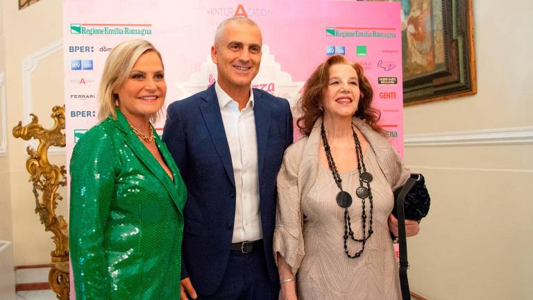 Stefania Sandrelli tiene a battesimo la mostra dedicata a Sordi al Grand Hotel di Rimini / GALLERY Stefania Sandrelli tiene a battesimo la mostra dedicata a Sordi al Grand Hotel di Rimini / GALLERY
