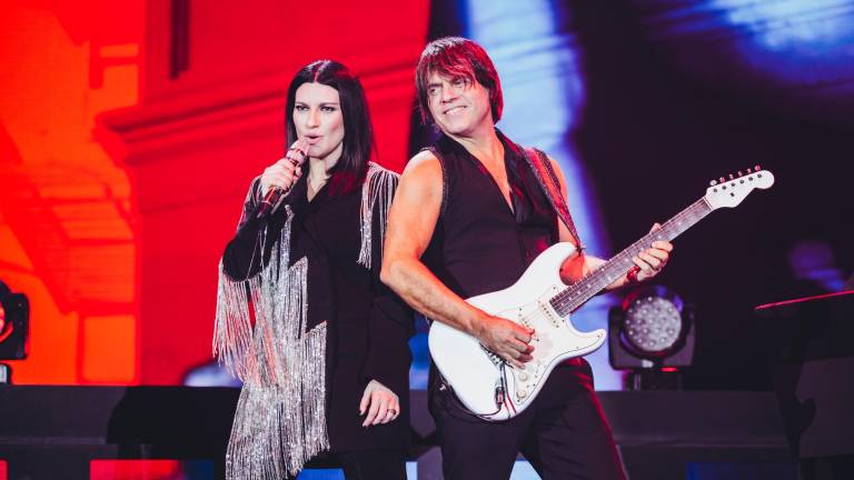 La magia della musica di Laura Pausini a Rimini: “Aspettavo questo momento da 5 anni” - Gallery La magia della musica di Laura Pausini a Rimini: “Aspettavo questo momento da 5 anni” - Gallery