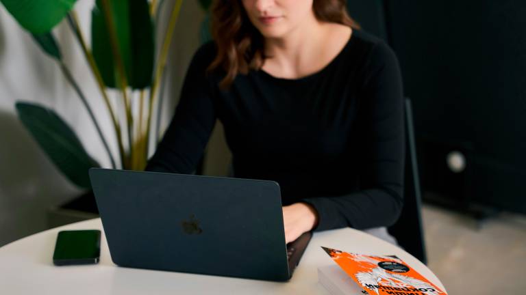 Le aziende in smart working: come funzionano e come calcolare i costi Le aziende in smart working: come funzionano e come calcolare i costi