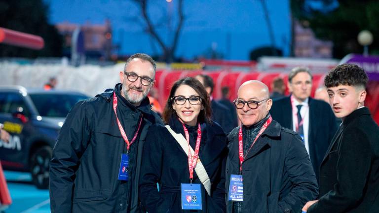 Simone Campolattano addetto ai rapporti amministrazione, la presidente Stefania Di Salvo e il direttore sportivo Antonio Di Battista foto MOROSETTI Simone Campolattano addetto ai rapporti amministrazione, la presidente Stefania Di Salvo e il direttore sportivo Antonio Di Battista foto MOROSETTI