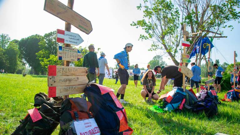 Rimini. Festa al parco per i primi cento anni degli scout Rimini. Festa al parco per i primi cento anni degli scout