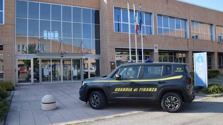 Faenza, 1.138 ore di finta cassa integrazione per ricevere contributi per il Covid: due società nei guai Faenza, 1.138 ore di finta cassa integrazione per ricevere contributi per il Covid: due società nei guai