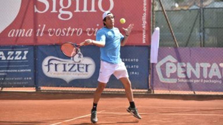 Tennis, il torneo di Massa verso la fase clou Tennis, il torneo di Massa verso la fase clou