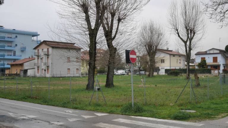 Cesenatico, al via il cantiere: case popolari in ex colonia Prealpi Cesenatico, al via il cantiere: case popolari in ex colonia Prealpi