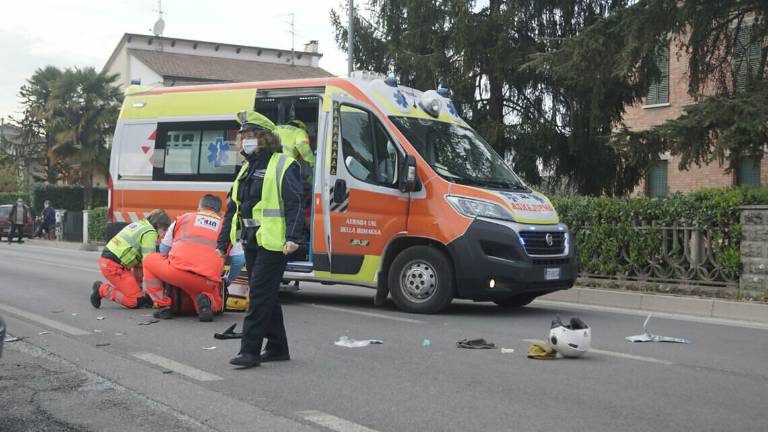 Russi, tamponamento tra colleghi. Grave un 47enne Russi, tamponamento tra colleghi. Grave un 47enne