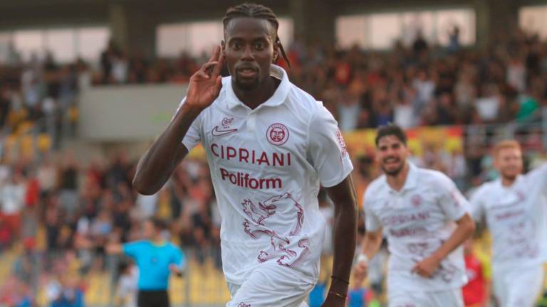 Joshua Tenkorang festeggia il gol del momentaneo 1-0 realizzato al 60’ (foto Massimo Fiorentini) Joshua Tenkorang festeggia il gol del momentaneo 1-0 realizzato al 60’ (foto Massimo Fiorentini)