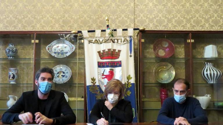 Faenza, alleanza tra Comune, Caritas parrocchie e Asl contro la solitudine Faenza, alleanza tra Comune, Caritas parrocchie e Asl contro la solitudine