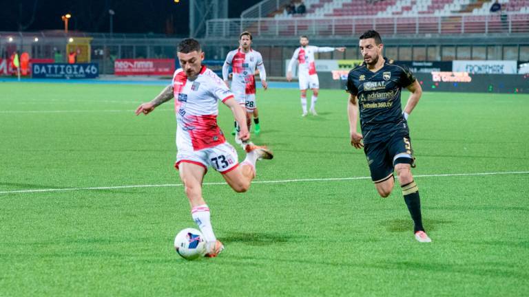 Davide Lamesta in azione con la maglia biancorossa (foto TOMMASO MOROSETTI)