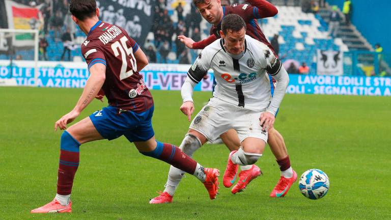Dario Saric ha realizzato il gol-vittoria del Cesena a Reggio Emilia (Rega) Dario Saric ha realizzato il gol-vittoria del Cesena a Reggio Emilia (Rega)