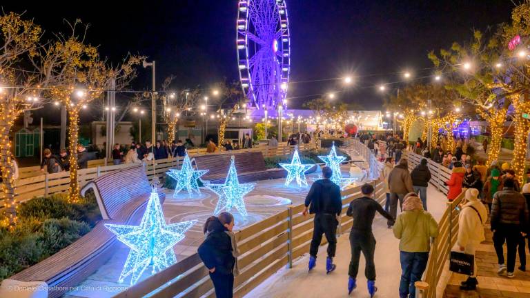 “Riccione sarà un grande palcoscenico”: gli appuntamenti di Natale e Capodanno VIDEO “Riccione sarà un grande palcoscenico”: gli appuntamenti di Natale e Capodanno VIDEO